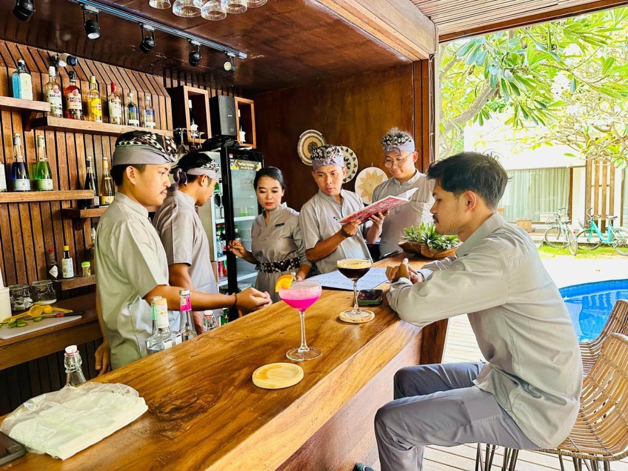 尼禄别墅酒店 吉利特拉旺安 外观 照片